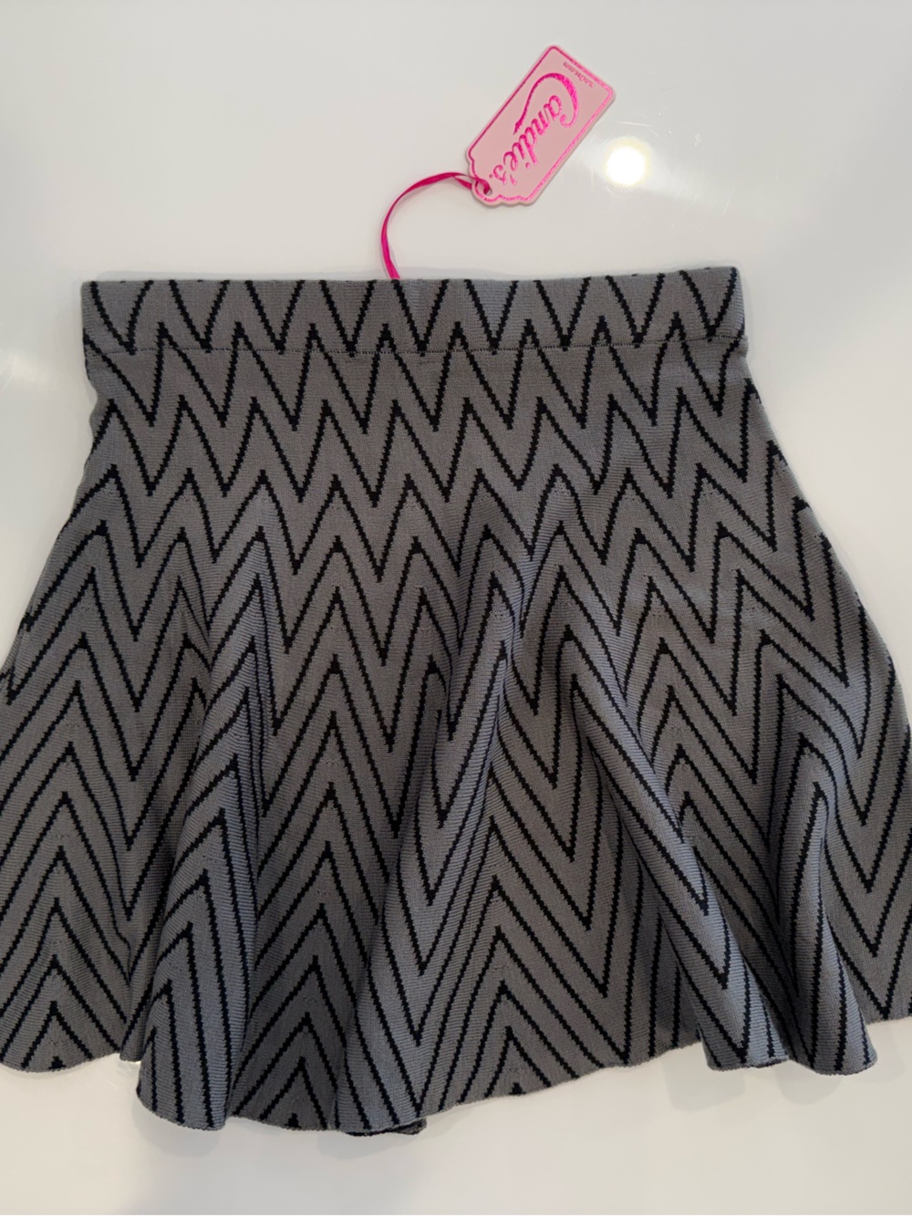 Candie's Black and Gray Chevron Circle Skirt